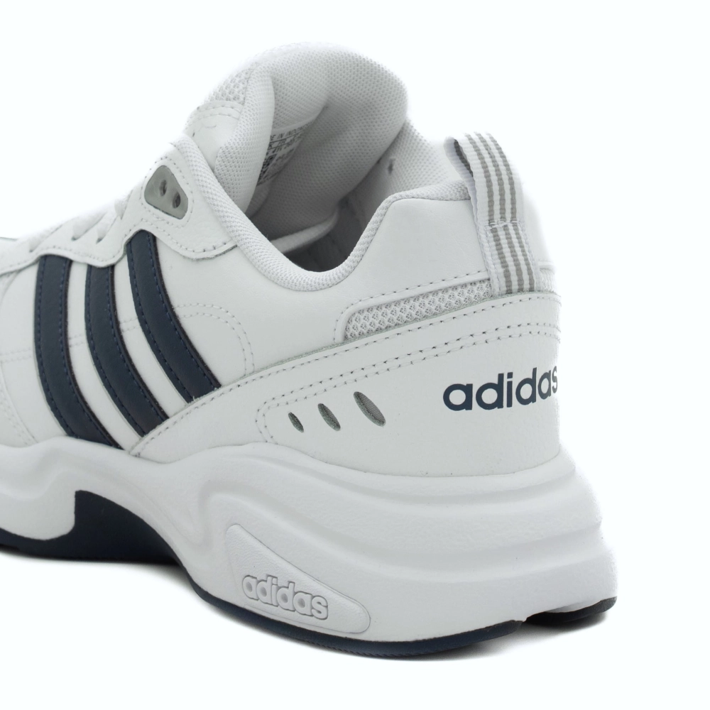 adidas-strutter-eg2654-biale-meskie-lifestyle-tyl.jpg