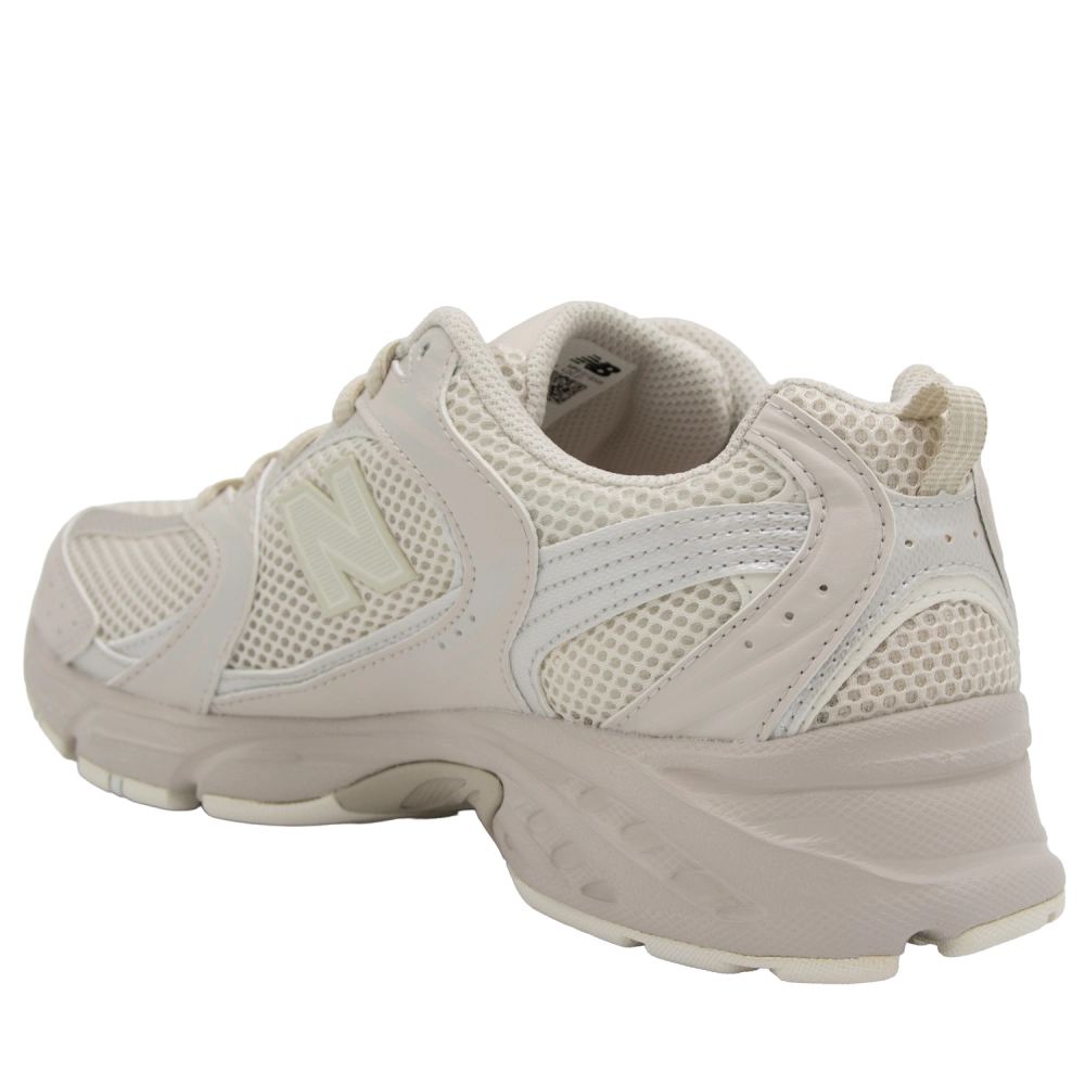 new-balance-mr530aa1-kremowe-unisex-retro-running-tyl.jpg